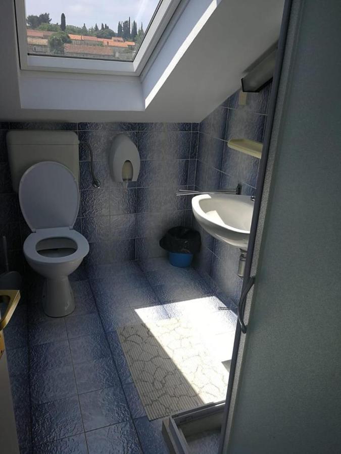 Pansion Marinka-Bire Rooms Lumbarda Exterior foto